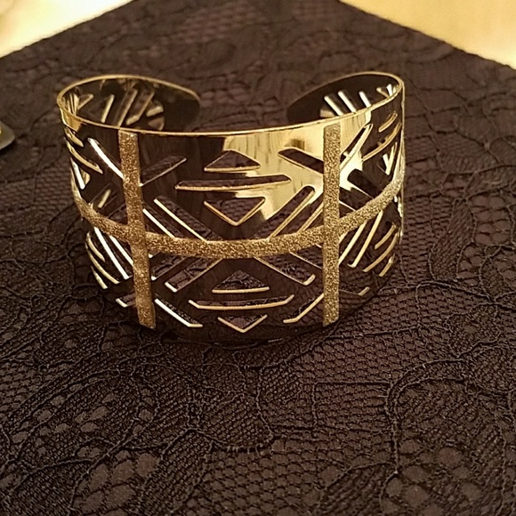 🆕Silver Bangle - Picture 2 of 7