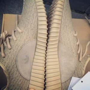 Yeezy 350 oxfard tans