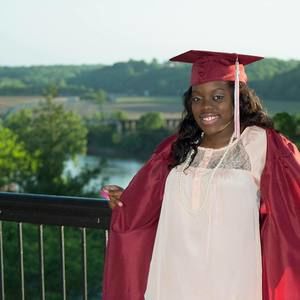 Meet your Posher, Danielle