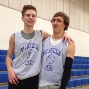 Meet your Posher, Devin