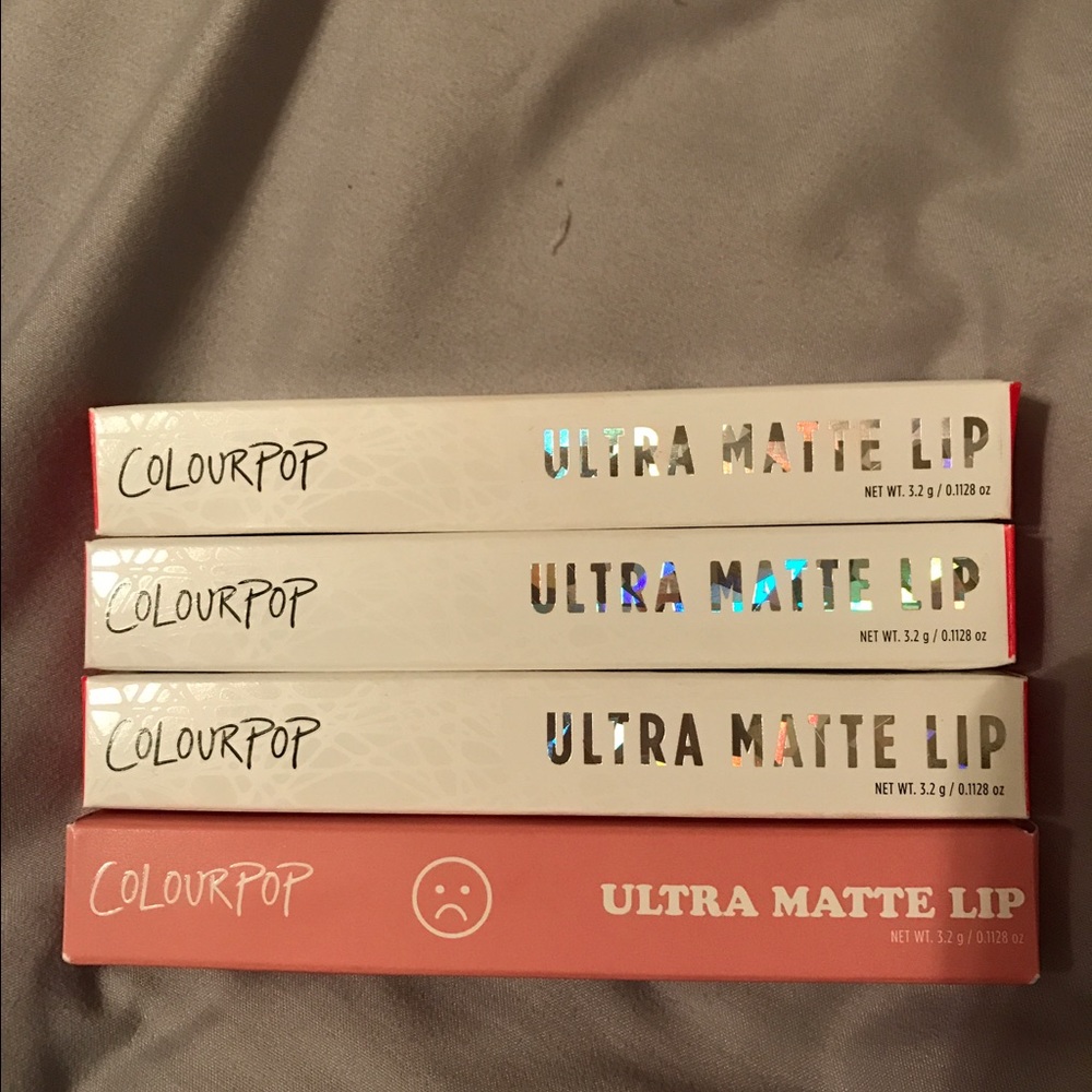 Set of colour pop lipsticks!