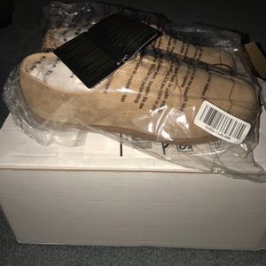 Oxfords size 7.5 brand new with plastic