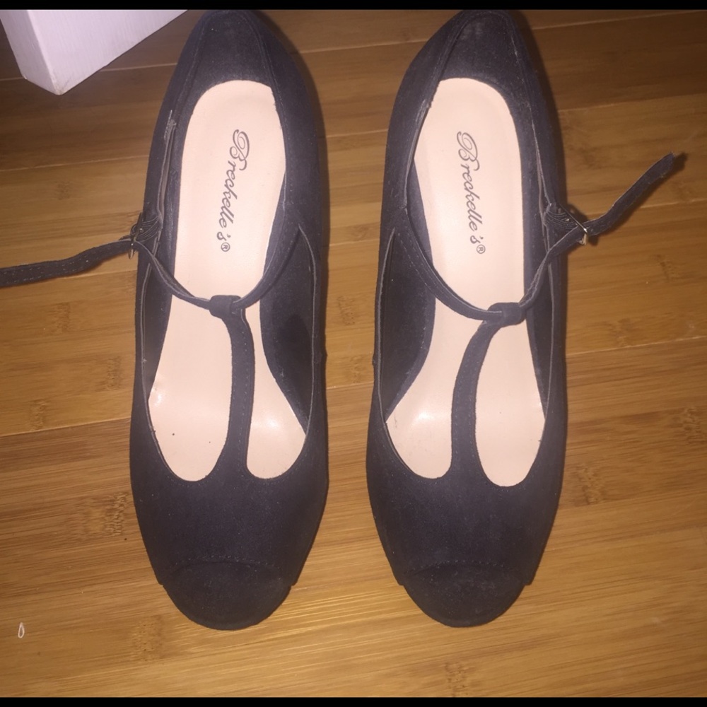 Black peep toe platform heels
