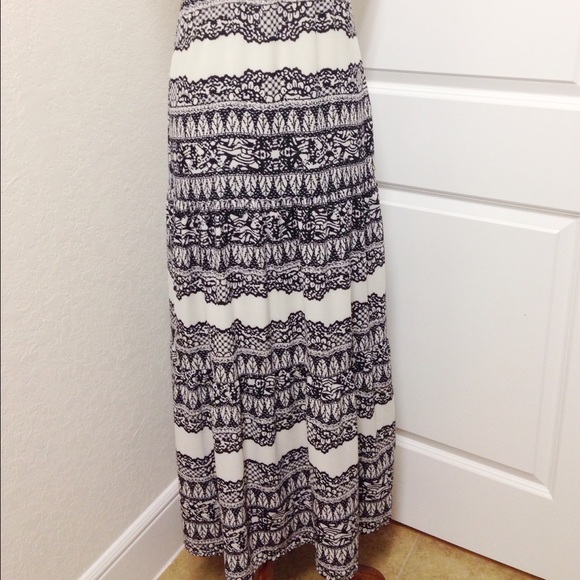 NWT Gianni Bini Carlos maxi dress - Lowest/final $ - Picture 4 of 6