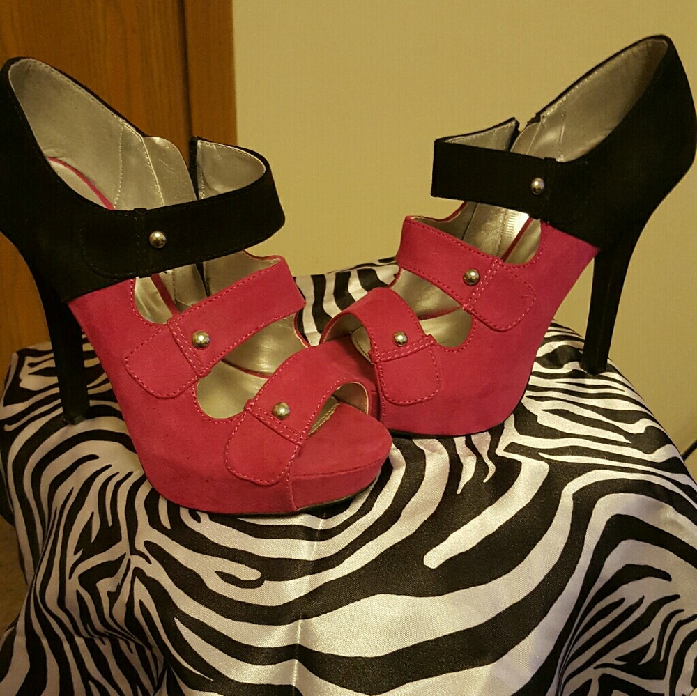 Shoes - Worn once