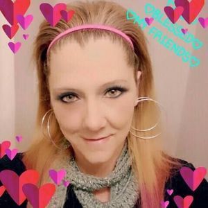 Meet your Posher, Sheena