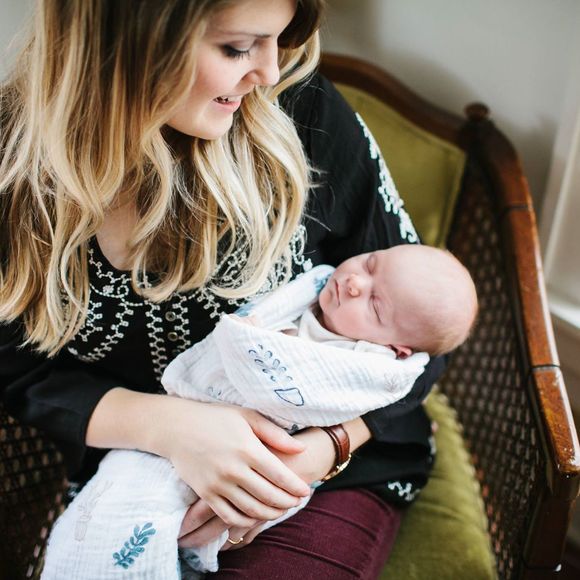 Meet your Posher, Hannah - Picture 1 of 1