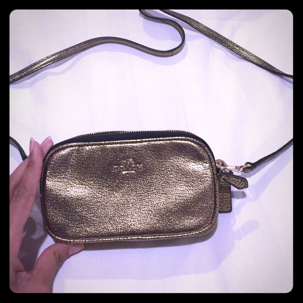 Authentic Coach Pebble Cross Body