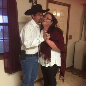 Meet your Posher, Shirley