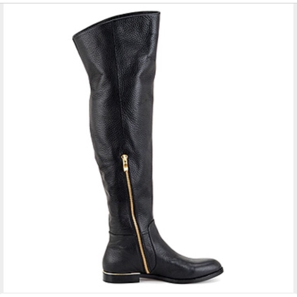 Carmen Marc Valvo boots