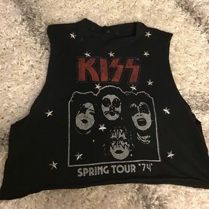 Cropped Kiss Concert Muscle Tee