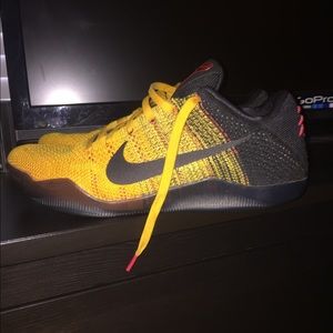 Men's Nike Kobe 11 'Bruce Lee'