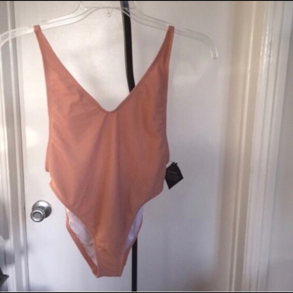 NASTY GAL Alina blush swimsuit Sz S new - Picture 2 of 4