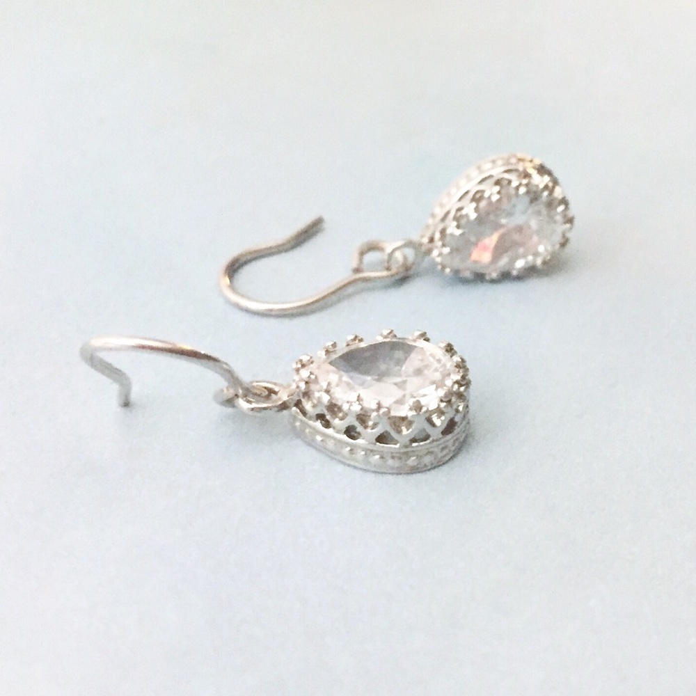 925 sterling silver pear teardrop CZ earrings