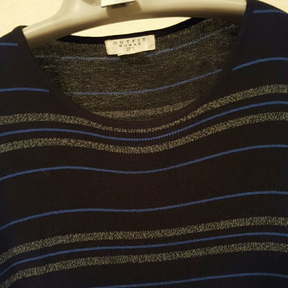 Outfit Woman Black sweater blue & silver stripes - Picture 1 of 7