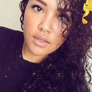 Meet your Posher, Sienna