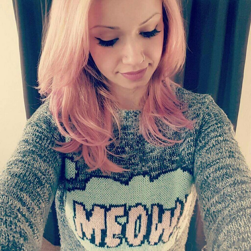 Forever 21 MEOW Sweater