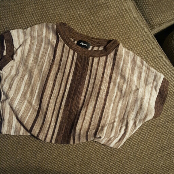 Lucky Brand jeans and sweater - Picture 6 of 7