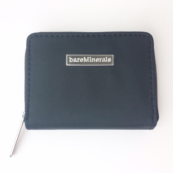 Bare Minerals Touch Up Concealer & Mineral Veil - Picture 2 of 8