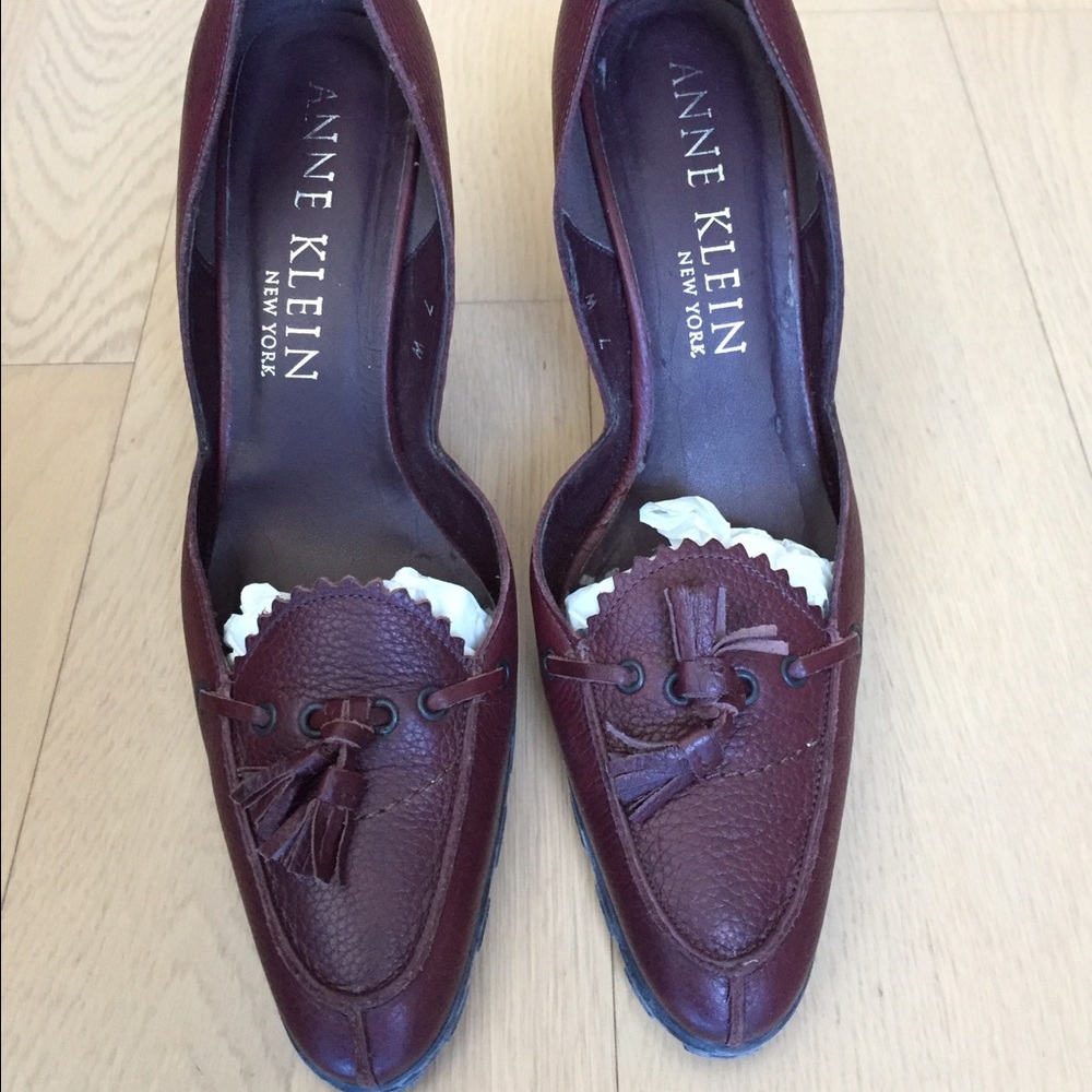 Anne Klein heel, 7