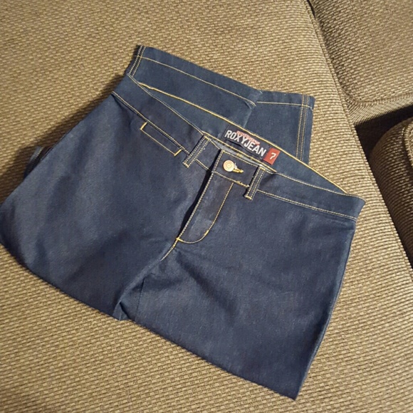 Quiksilver Roxy jeans size 7 and pink fitted shirt - Picture 3 of 7