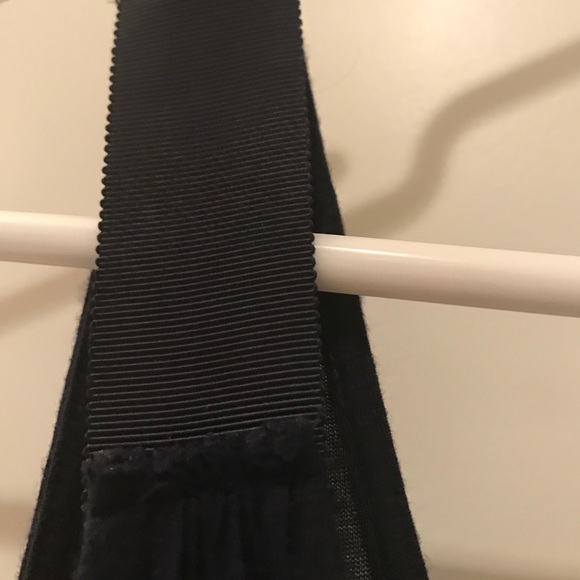 The Limited Navy Tank Top - Picture 4 of 6