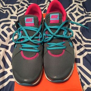 Nike In Season Trainers Sz 12