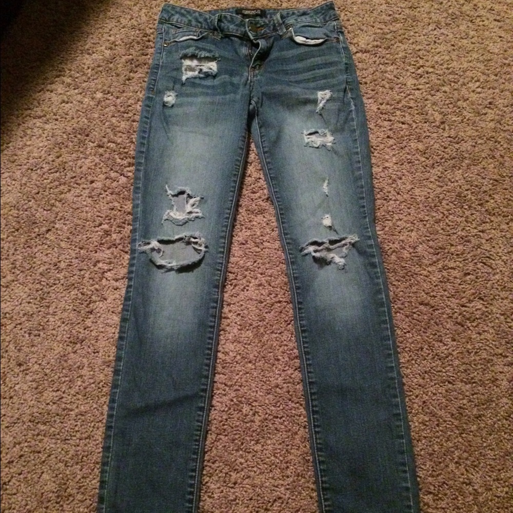 Forever 21 ripped jeans