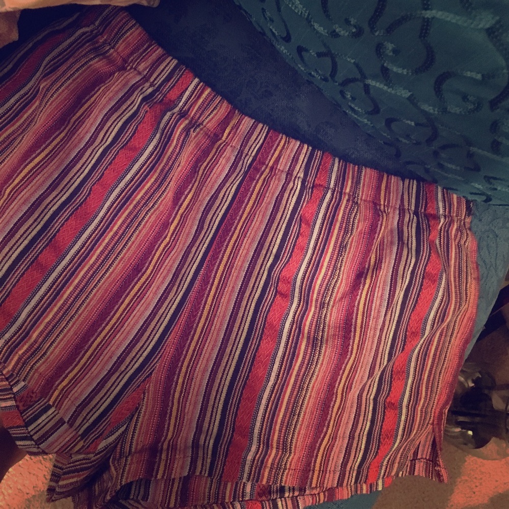 ‼️Tribal print shorts • in season‼️