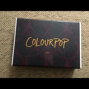 "Love Is A Flare" Supershock Shadow Collection