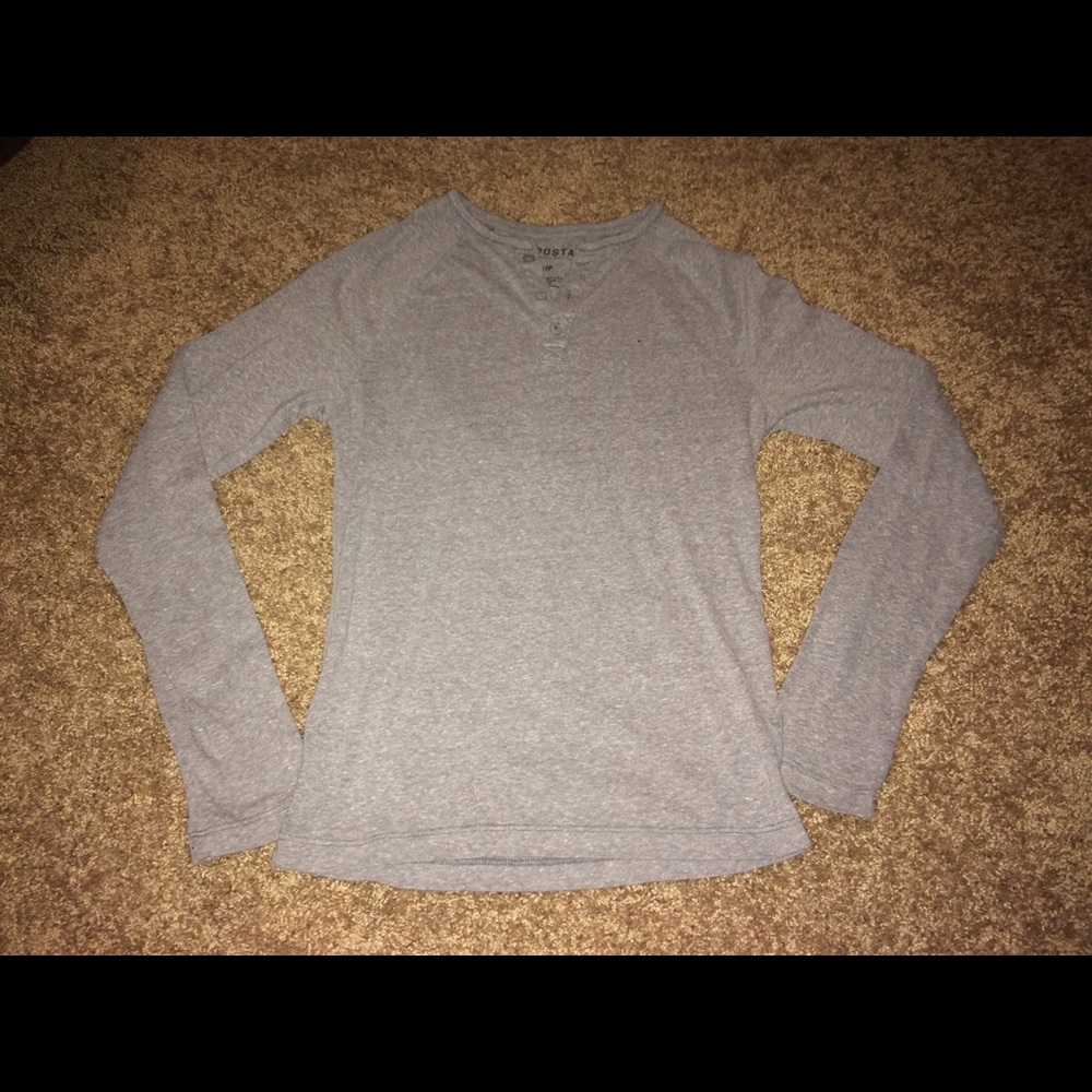 Grey long sleeve