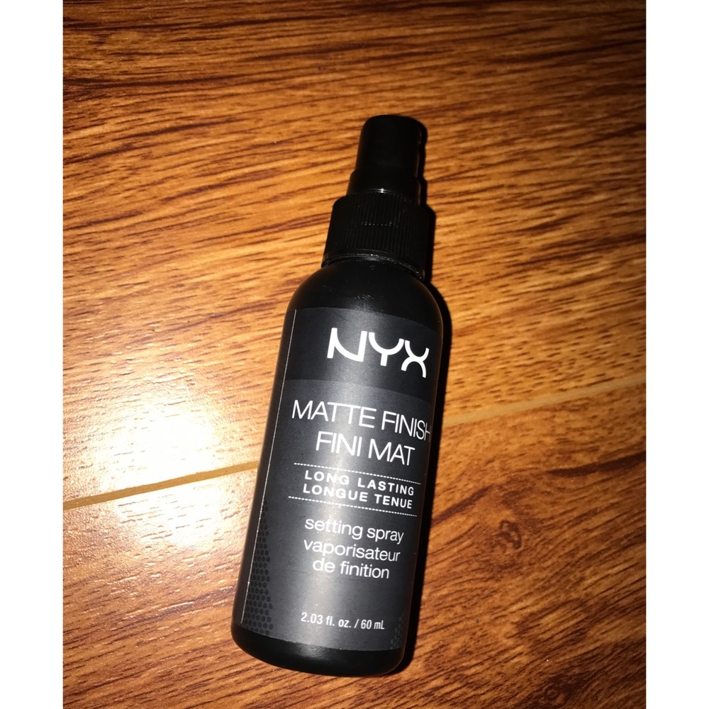 NYX Setting Spray ❣
