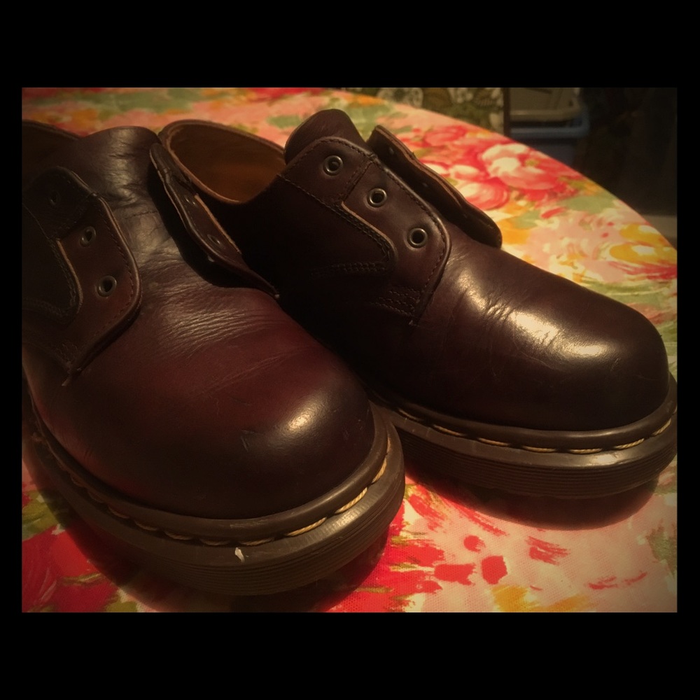Vintage Dr. Martens! Oxford amazing shoes.