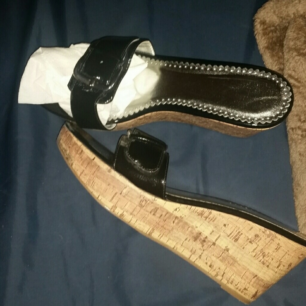 Women's Shoes from Avenue