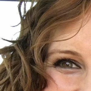 Meet your Posher, Clare