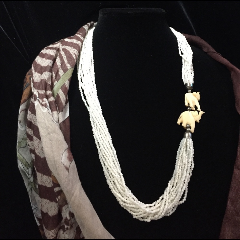Vintage HoBo seed bead Tribal necklace
