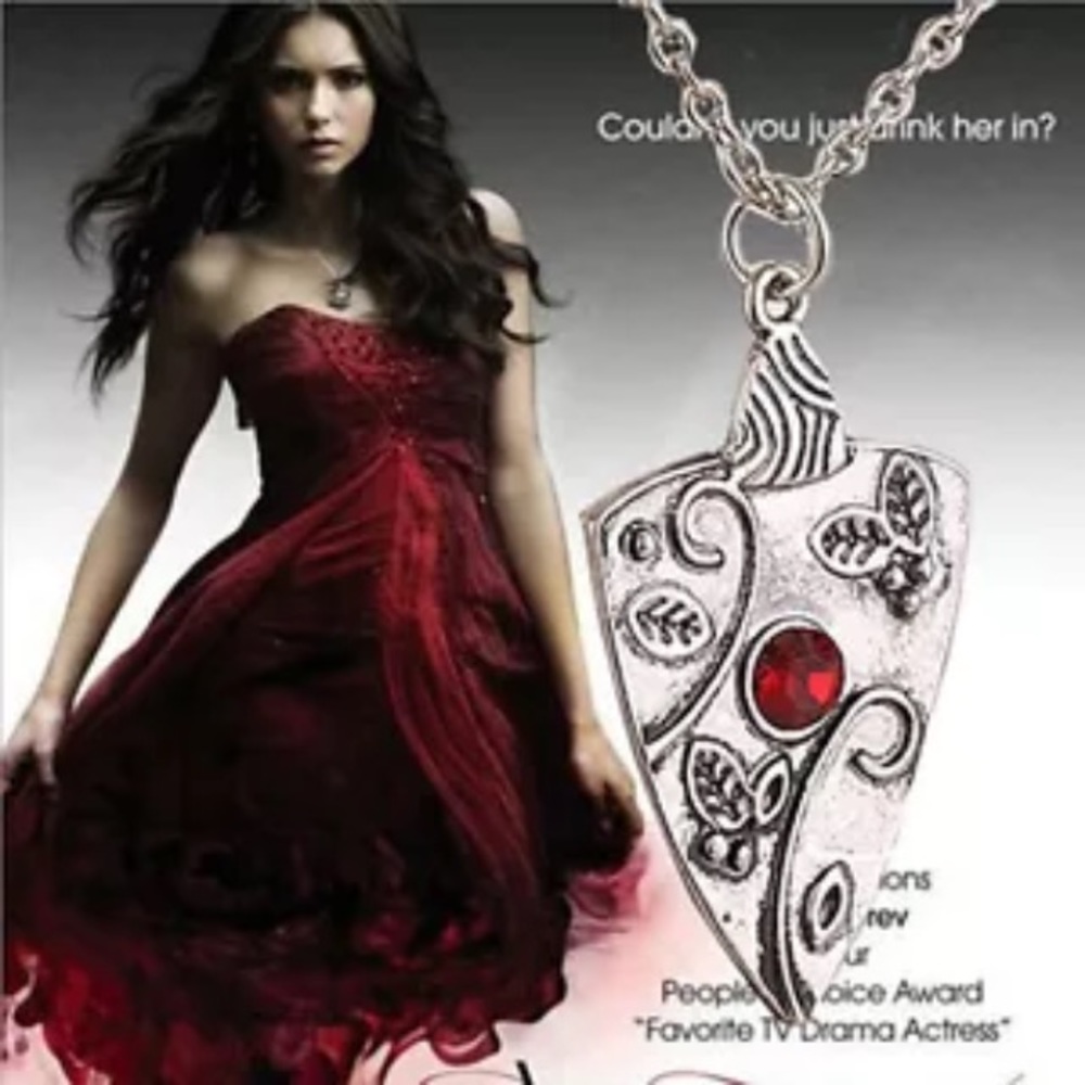 Vampire Diaries Bonnies Amulet