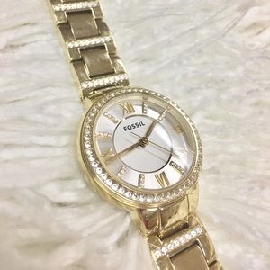 🎀Gold Fossil Watch🎀