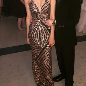 Sequin Gold & black dress✨