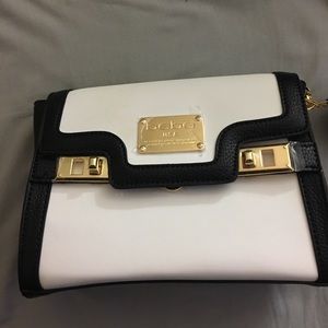 Bebe cross body