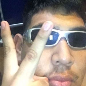 Meet your Posher, Andre