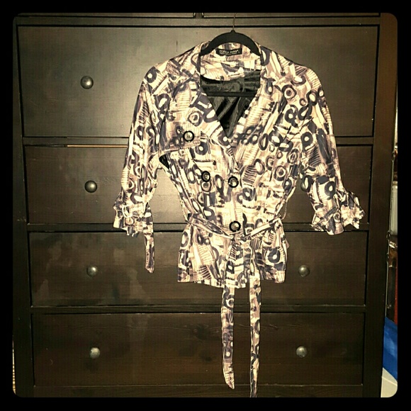 Jacket - Picture 1 of 2