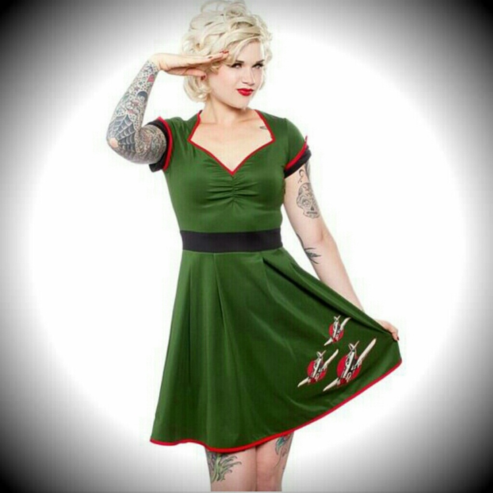 Sourpuss Keep 'Em Flying Retro Pinup Dress size S