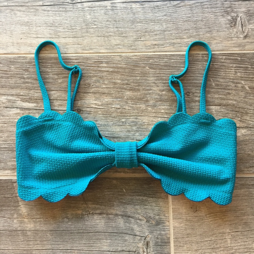 NWT Old Navy Bikini Top Size Small