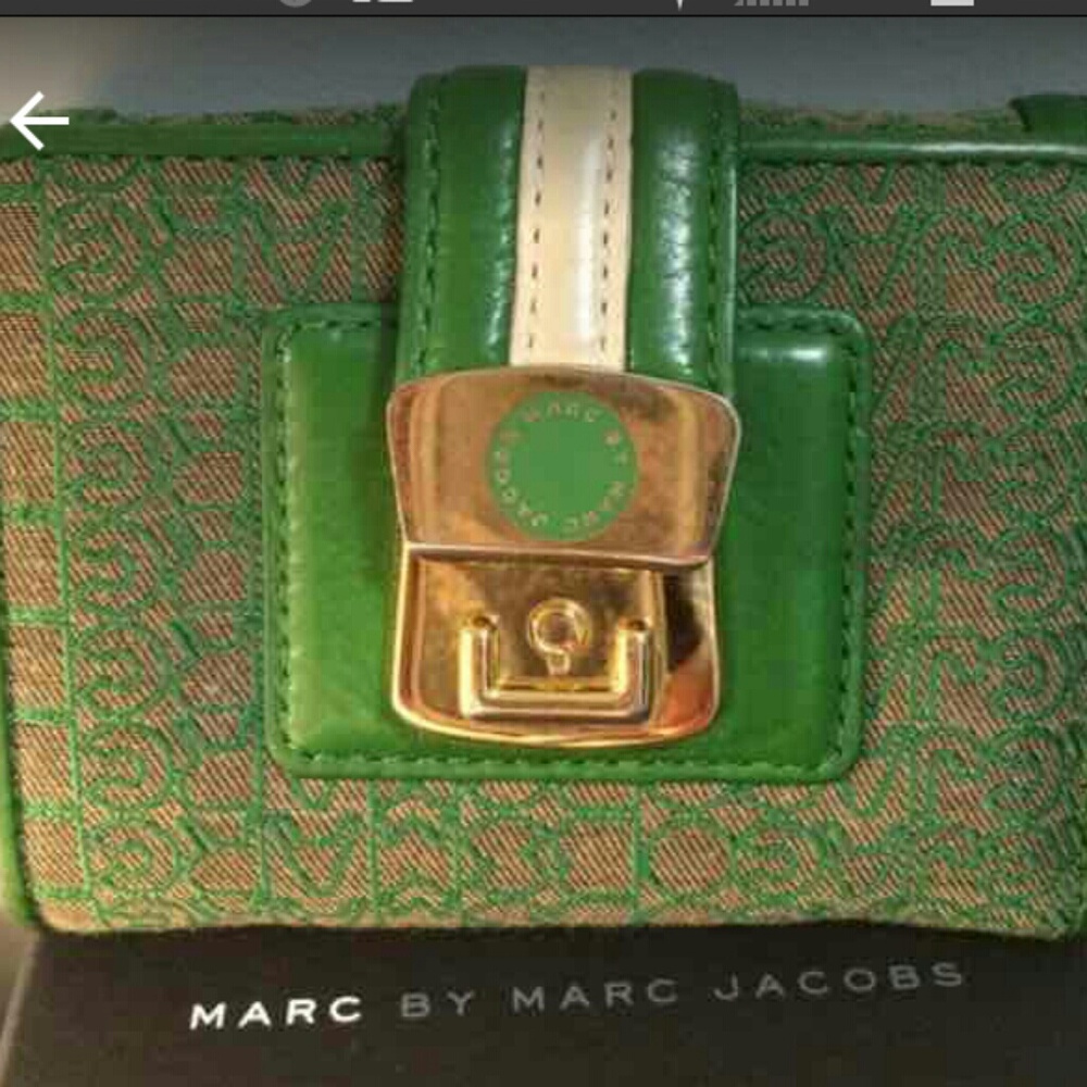 MARC JACOBS WALLET