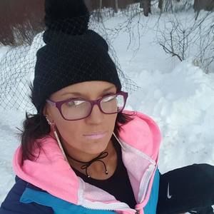 Meet your Posher, Bree