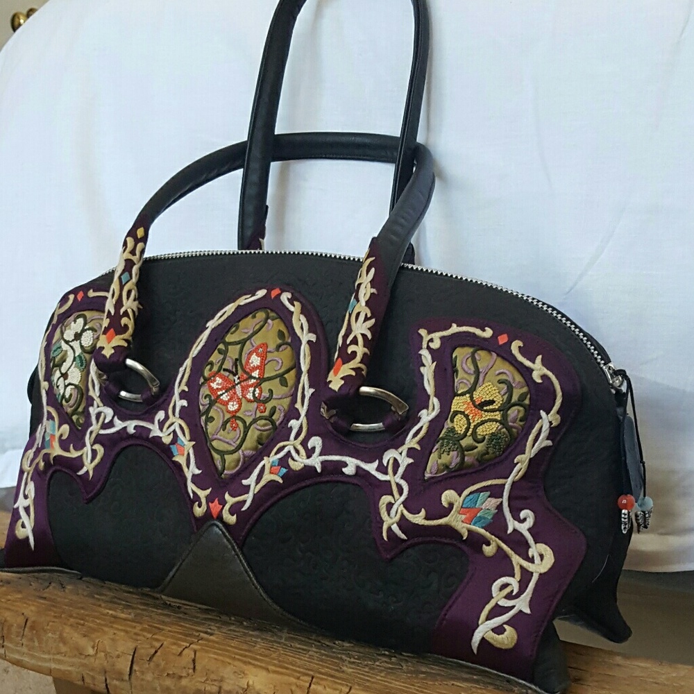 Papillon handbag