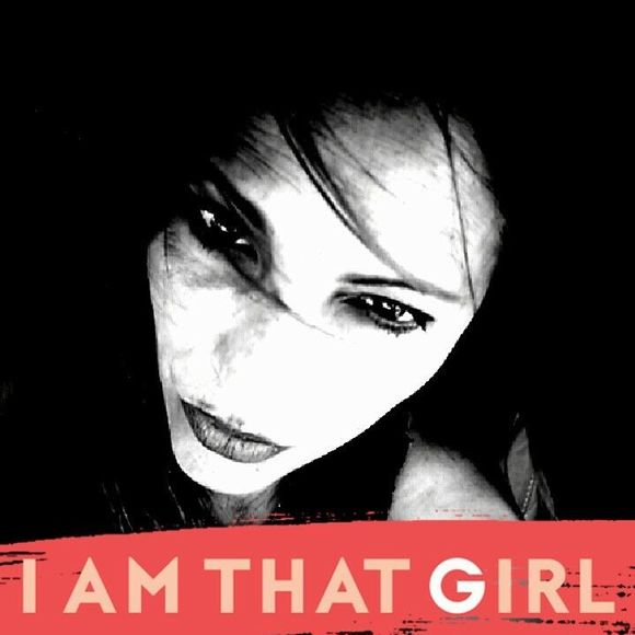 Meet your Posher, Lissette - Picture 1 of 1