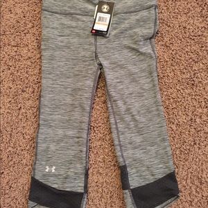 Under Armour cropped leggings
