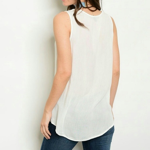 Elegant Ivory Front Drape Top - Picture 2 of 2